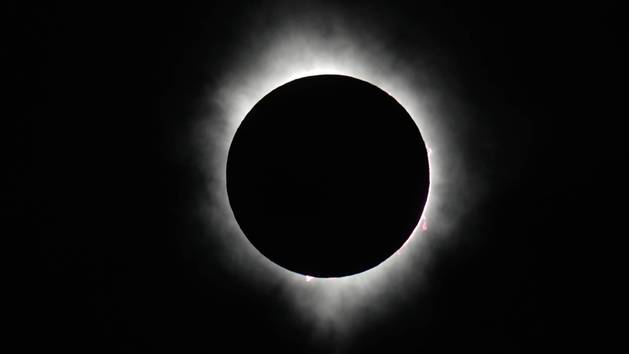 Torreón se oscurece con el Eclipse Solar 2024 MARCA MEXICO