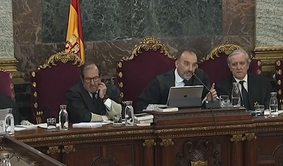Resultado de imagen de El Supremo pone firme al 'mosso' independentista que iba a destapar "las vergÃ¼enzas de EspaÃ±a"
