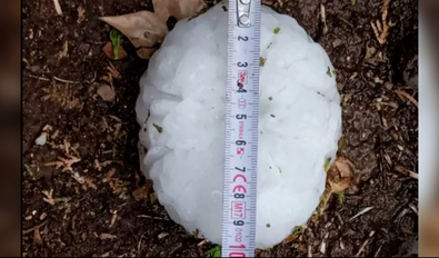 Muere una niña de 20 meses por el impacto de una bola de granizo en la  cabeza en La Bisbal d'Empordà, en Girona | Cataluña