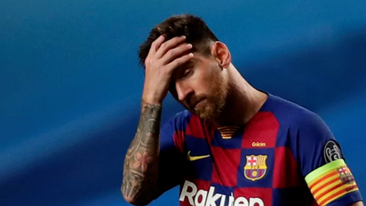 Quien saco al barcelona de la champions clearance