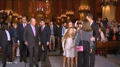 El rifirrafe entre la Reina Letizia y doña Sofía que obliga al Rey a intervenir.