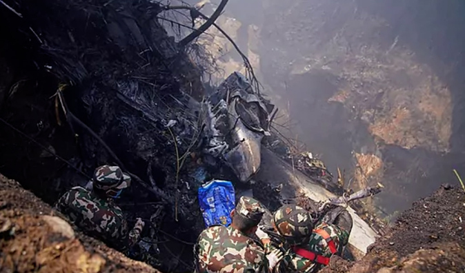 Al menos 67 muertos tras estrellarse un avin con 72 personas a bordo en Nepal