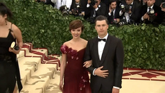 Scarlett Johansson y Colin Jost anuncian el nacimiento de su primer hijo