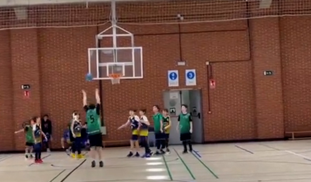 La hazaña de Julián o cuando el baloncesto es mejor canasta contra el autismo: "Fue como en película" | Baloncesto