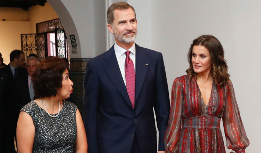 Letizia escote clearance