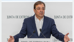Fernndez Vara anuncia que se presentar a la investidura en Extremadura