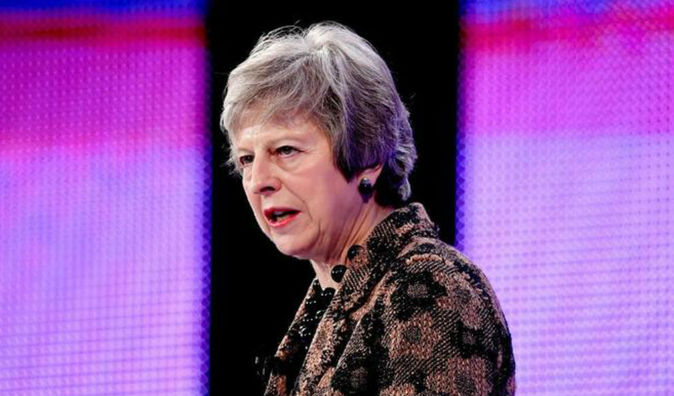 Theresa May: "Los inmigrantes de la Unión Europea no podrán saltarse la cola"
