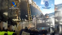 Intervienen cerca de Canarias un carguero que portaba 4.500 kilos de cocaína