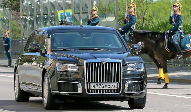 Una Limusina Presidencial 100 Rusa Para Vladimir Putin