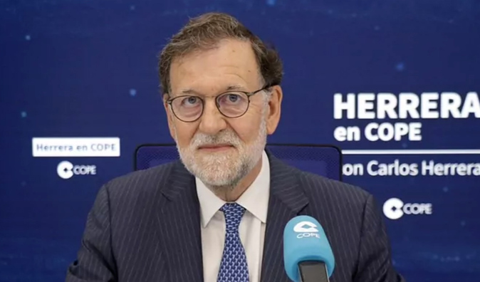 Rajoy responde a Zapatero: «Con ETA no acab su Gobierno ni el mo, sino la sociedad»