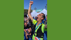 Álex Roca hace historia al terminar el maratón de Barcelona con un 76% de discapacidad