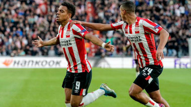 Europa League Psv Sporting Donyell Malen Sigue Imparable Y Agrava La Crisis Del Sporting Europa League