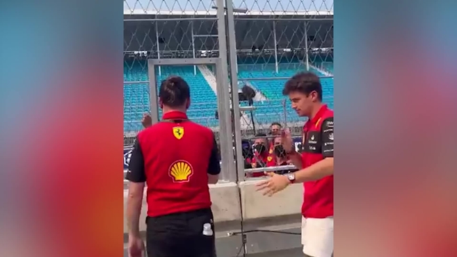 Carlos Sainz, golpetazo e investigación FIA a su Ferrari