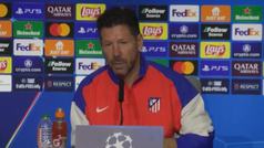  Simeone: "Podemos no estar de acuerdo, pero es de los mejores porteros del mundo"