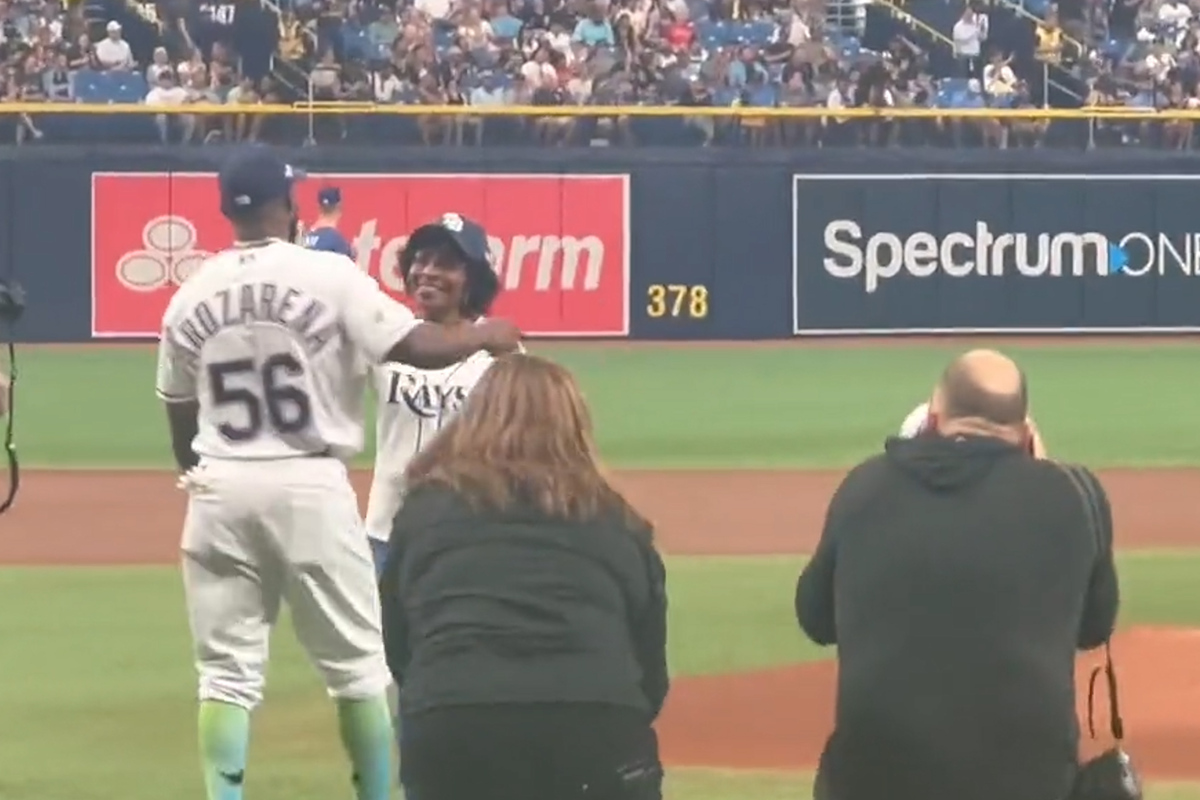 Randy Arozarena's mom throws first pitch at MLB game - Matchplug Blog