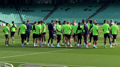 Lo Celso, recibido con un pasillo en su primer entrenamiento con el Betis 