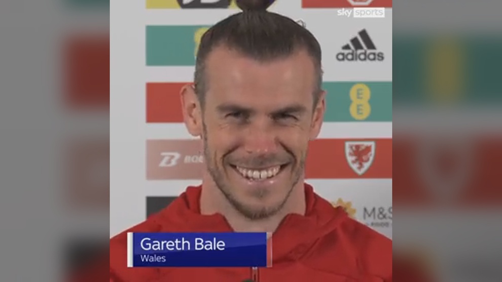La risa burlona de Bale y los periodistas con su 'fichaje' por el Getafe: "Eso seguro que no..."