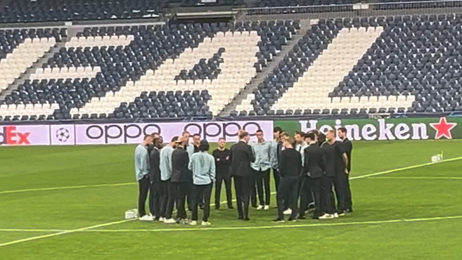 La charla de Tuchel en el césped del Bernabéu: "Todos hemos tenido un sueño"