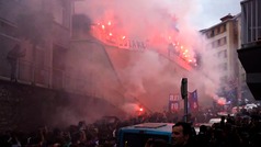 Eibar y el impresionante ambiente de su aficin previo al partido ante Real Oviedo
