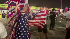 Buen rollo entre aficionados de Irán y Estados Unidos antes del partido