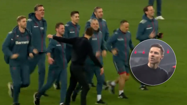 El gesto de Xabi Alonso con su cuerpo técnico: las caras de todo el 'staff'...