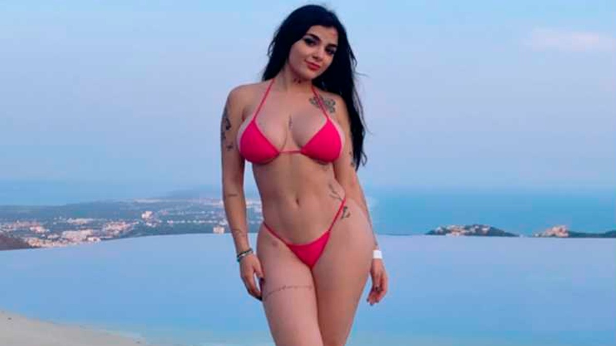 Karely Ruiz se salta con sus fotos todas las reglas en bikini - MARCA MEXICO