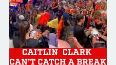 Caitlin Clark can't catch a break giving autographs to fans