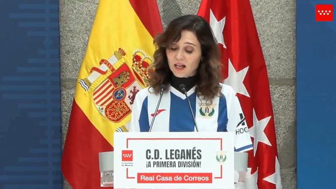 El lapsus de Isabel Díaz Ayuso: ¡felicita a los getafenses por el ascenso del Leganés!