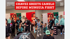 Julio Cesar Chavez greets and hugs Canelo Alvarez before the fight with Jaime Munguia