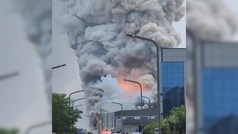 Ms de 20 personas mueren en el incendio de una fbrica de bateras de litio
