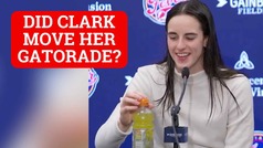Caitlin Clark moves Gatorade bottle during interview to please her sponsor
