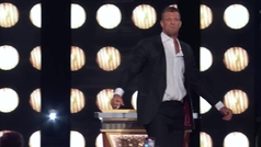 Rob Gronkowski broke a glass and injured a girl during Tom Brady's roast