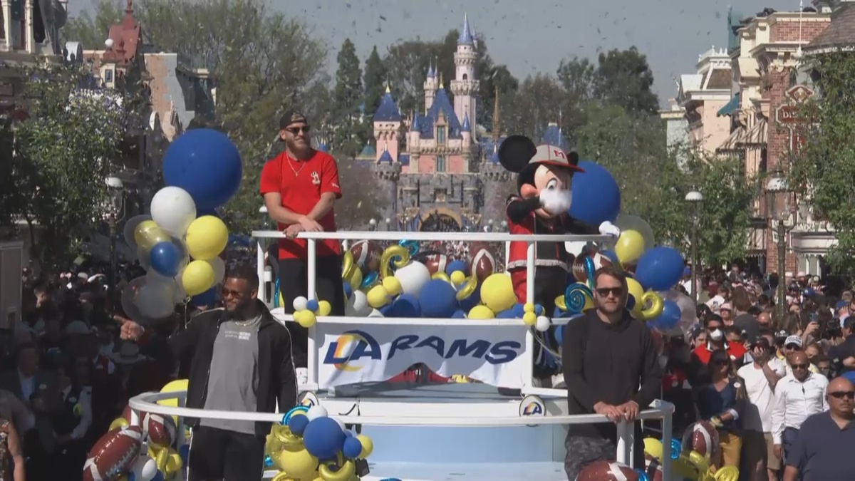 Trio of Rams celebrate Super Bowl victory at Disneyland