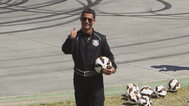 Cristiano Ronaldo Swapping The Metro For Private Jets Marca English