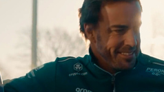 Fernando Alonso ya viste de verde: Así le reciben en Aston Martin