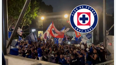 Cruz Azul recibe multitudinaria serenata de su aficin previo a vuelta de semifinales ante Monterrey