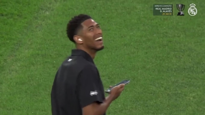 El bonito momento de Bellingham con su familia en la previa al partido ante Alavés