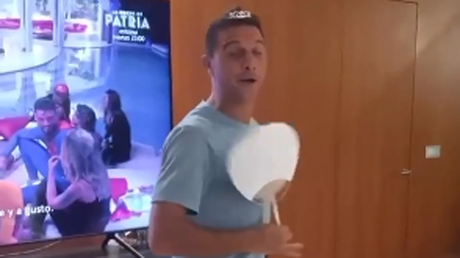La Isla De Las Tentaciones 2 Joaquin Lo Da Todo Viendo La Isla De Las Tentaciones Tom Es Mas Caliente Que Una Plancha Olvidada Marca Com