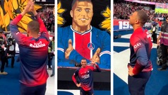 Mbapp es homenajeado con un tifo gigante por ultras de PSG