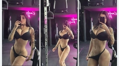 Karely Ruiz presume en Instagram su gym en casa y asegura ejercitarse como en OnlyFans: En tanga!