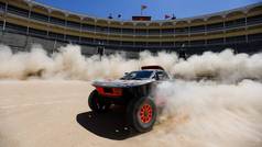 Carlos Sainz y su Audi del Dakar recorren Madrid