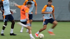 El gol de Loren Aguado en el entrenamiento del Real Madrid