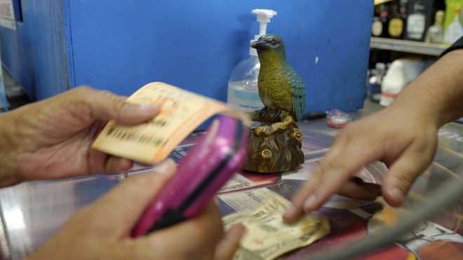 $1 billion Powerball jackpot up for grabs