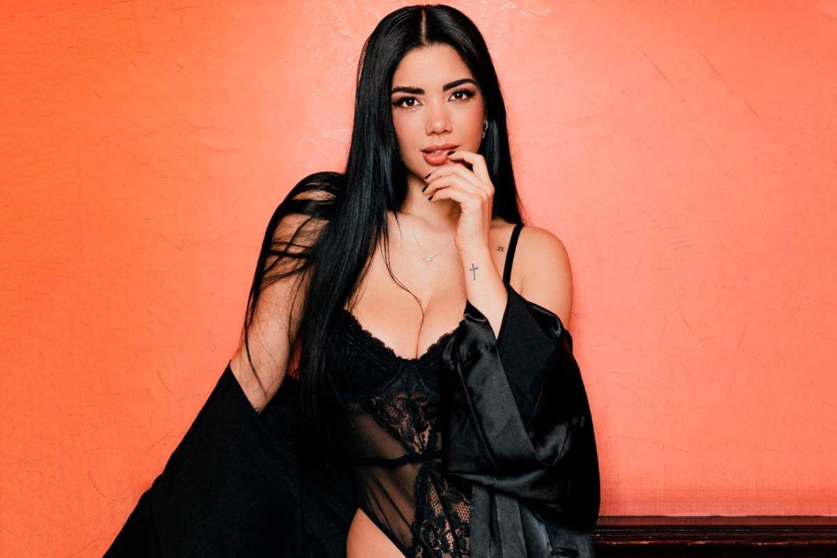 Mich Pérez, la aficionada de Cruz Azul que conquista OnlyFans - MARCA MEXICO