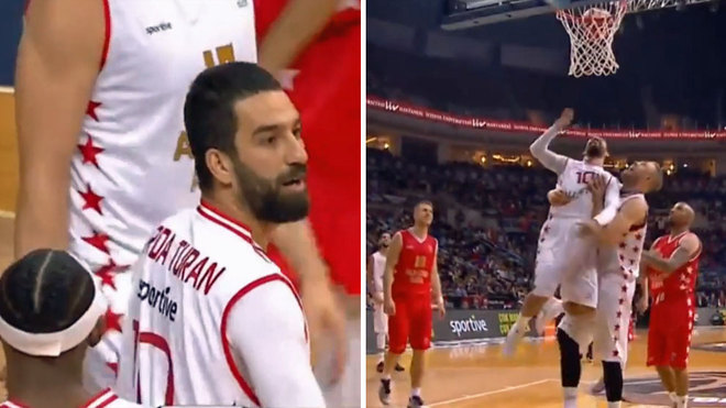 Arda Turan plays in the Turkish 'All Star' basketball game | MARCA in ...