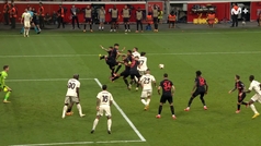 Gol de Paredes (p.) (0-2) en el Leverkusen 2-2 Roma