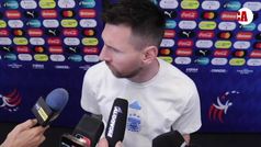 Messi: "El 'Dibu' disfruta las tandas, siempre va con confianza de agarrar uno"