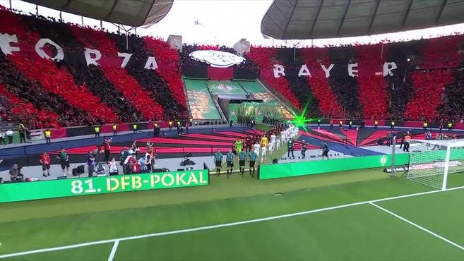 Xabi Alonso completa su doblete tras ganar la Copa... con 10 jugadores