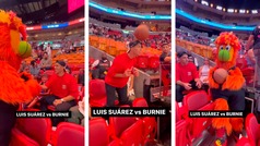 Luis Surez se olvida de la derrota de Inter Miami ante Monterrey y se divierte con mascota del Heat