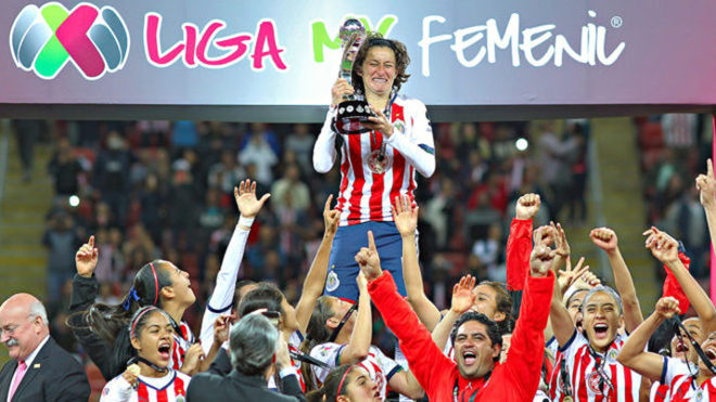 Futbol Femenil Chivas El Primer Equipo En La Historia En Ser Campeon De La Liga Mx Femenil Marca Claro Mexico